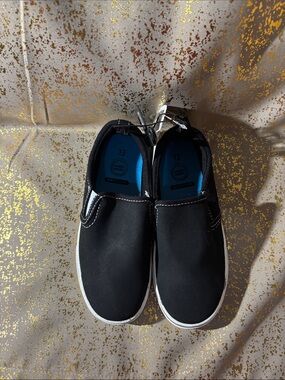 wonder nation Black Slip-On Sneakers with Blue Insole